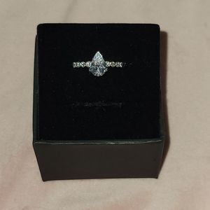 Modern Gents "The Scarlet"